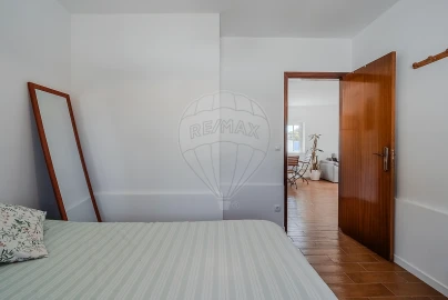 Moradia T2 para Venda em Santa Maria, São Pedro e Matacães