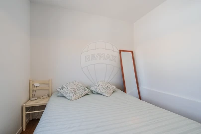 Moradia T2 para Venda em Santa Maria, São Pedro e Matacães