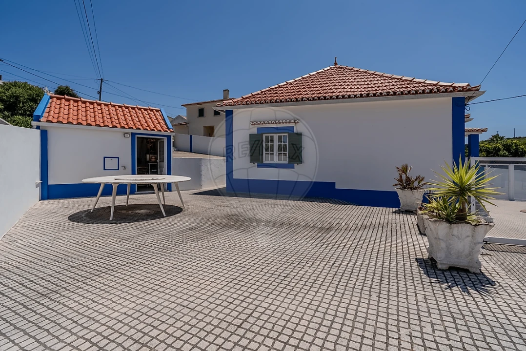 Moradia T2 para Venda em Santa Maria, São Pedro e Matacães Foto 17