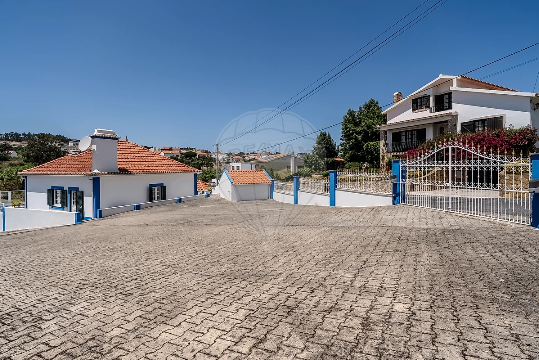 Moradia T2 para Venda em Santa Maria, São Pedro e Matacães Foto 18