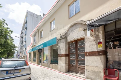 Prédio para Venda em Vila Chã, Codal e Vila Cova de Perrinho
