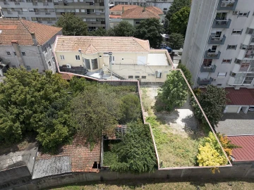 Prédio para Venda em Vila Chã, Codal e Vila Cova de Perrinho