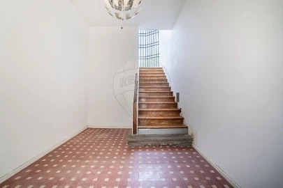 Prédio para Venda em Vila Chã, Codal e Vila Cova de Perrinho