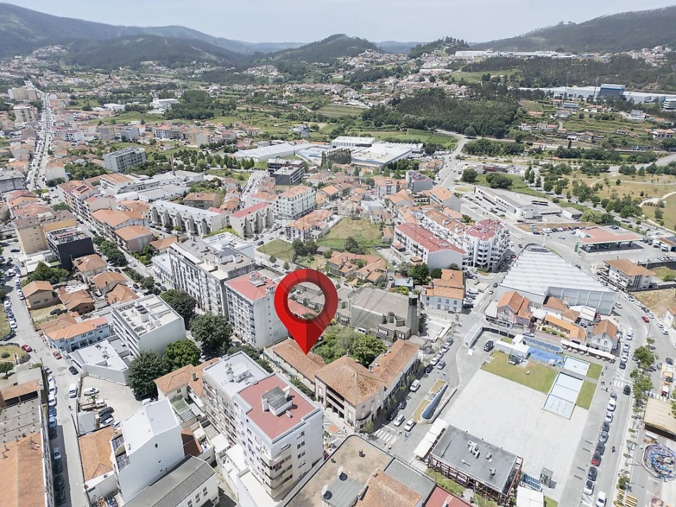 Prédio para Venda em Vila Chã, Codal e Vila Cova de Perrinho Foto 30