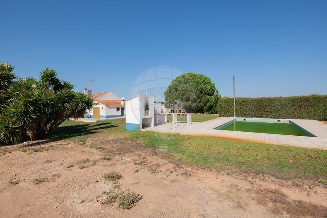 Quinta T3 para Venda em São Teotónio Foto 22
