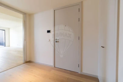 Apartamento T2 para Venda em Parque das Nações