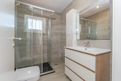 Moradia T2 para Venda em Carnota