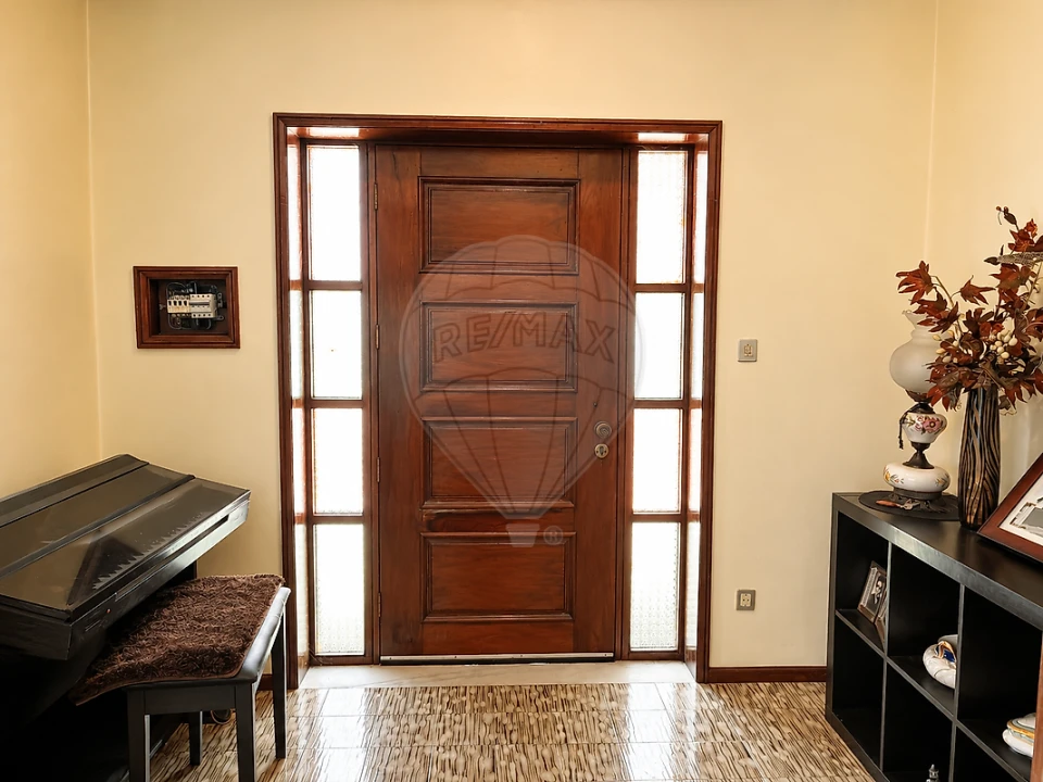 Moradia T3 para Venda em Esmoriz Foto 3