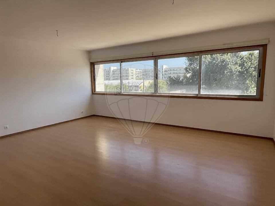 Apartamento T3 para Venda em Moreira Foto 13
