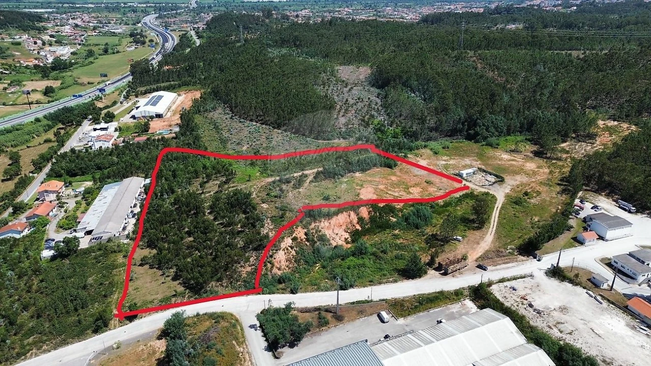 Terreno para Venda em São Martinho do Bispo e Ribeira de Frades Foto 1