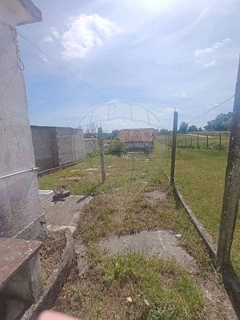 Moradia T4 para Venda em Antuzede e Vil de Matos