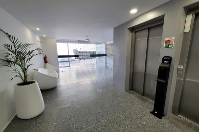 Apartamento T1 para Venda em Lordelo do Ouro e Massarelos