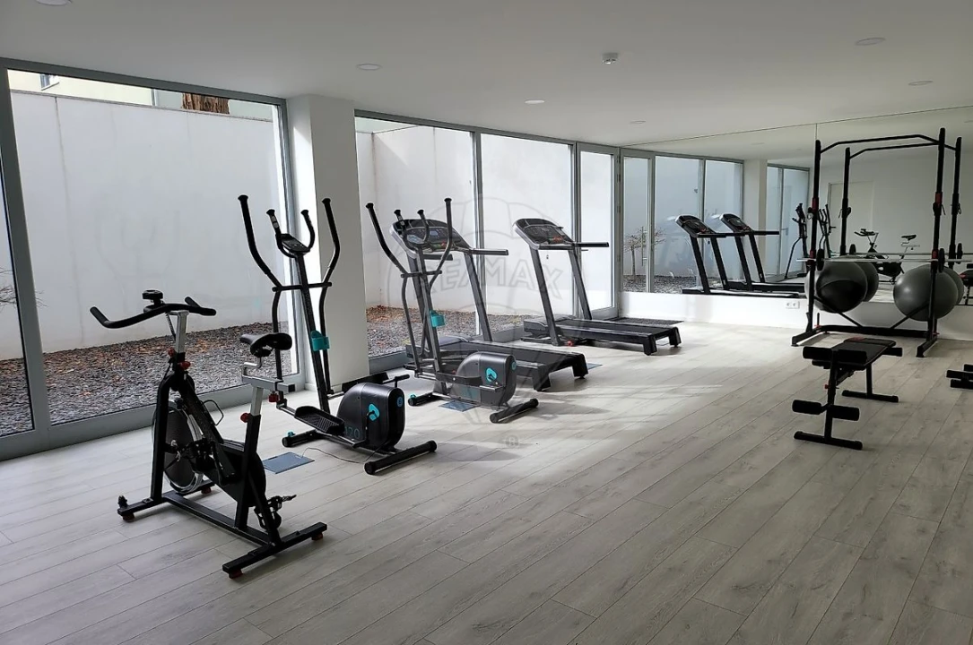 Apartamento T1 para Venda em Lordelo do Ouro e Massarelos Foto 3