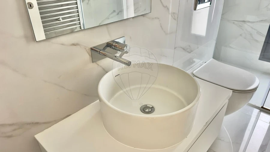Apartamento T3 para Venda em Algés, Linda-A-Velha e Cruz Quebrada-Dafundo Foto 10