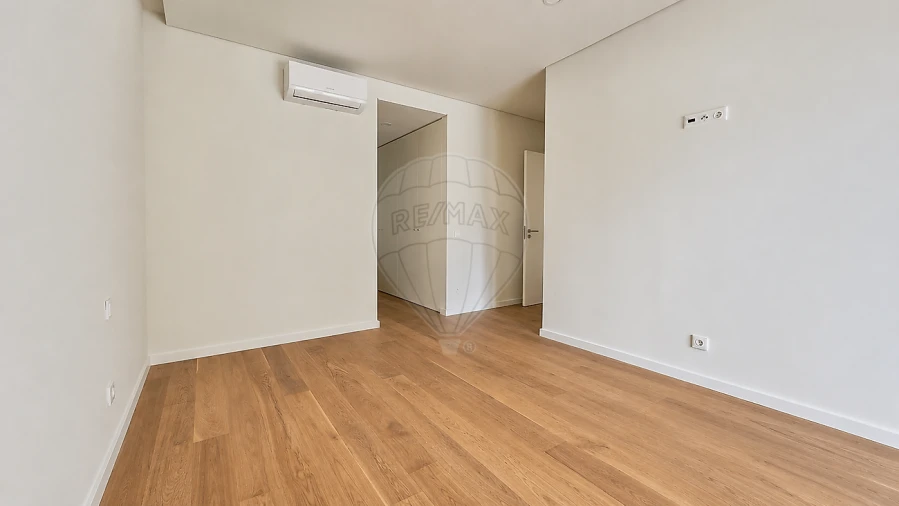 Apartamento T3 para Venda em Algés, Linda-A-Velha e Cruz Quebrada-Dafundo Foto 18
