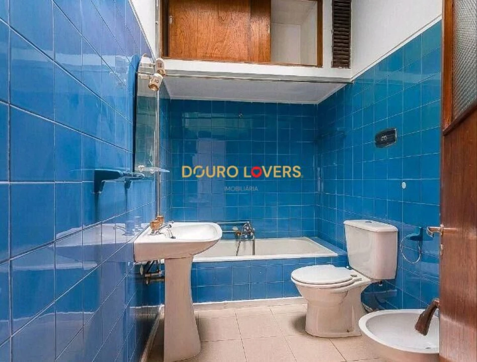 Apartamento T2 para Venda em Campanhã Foto 5