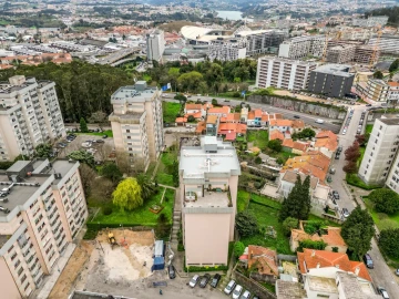Apartamento T3 para Venda em Campanhã