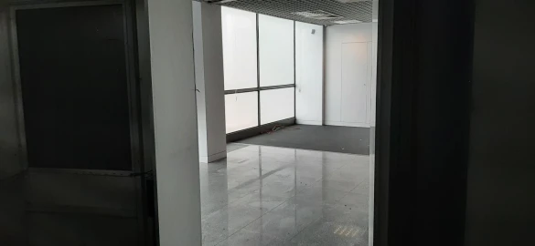 Negócio para Venda em Campolide