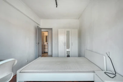 Apartamento T3 para Venda em Falagueira-Venda Nova