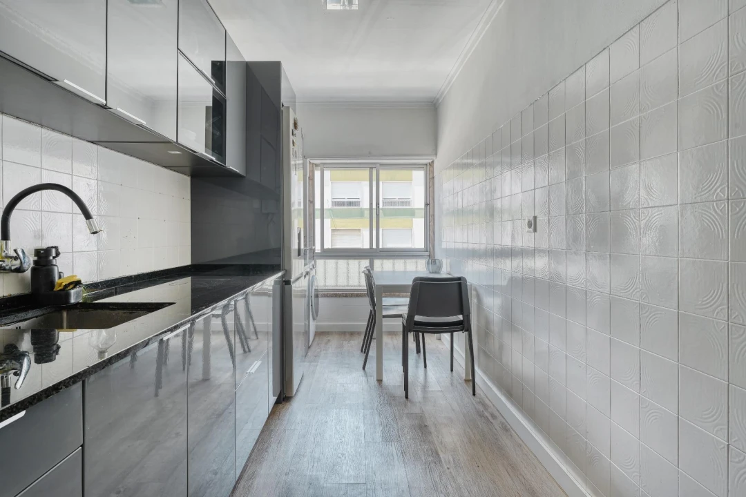 Apartamento T3 para Venda em Falagueira-Venda Nova Foto 4