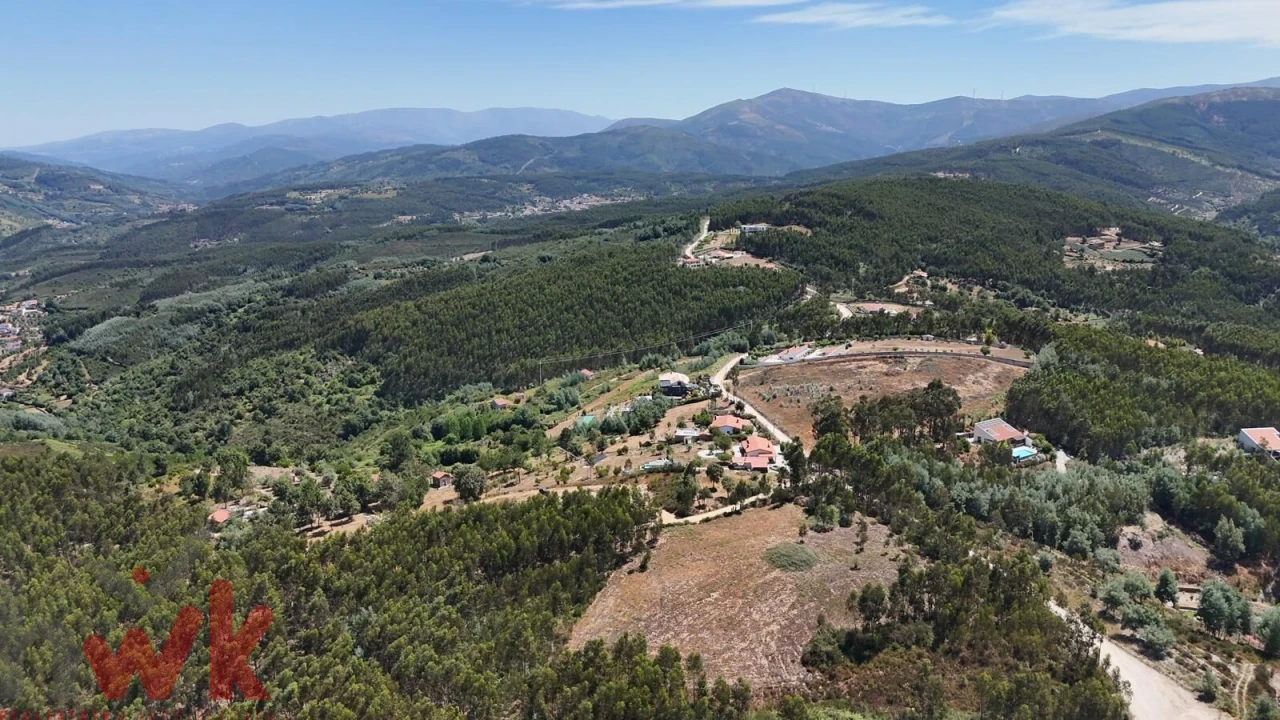 Terreno para Venda em Arganil Foto 2