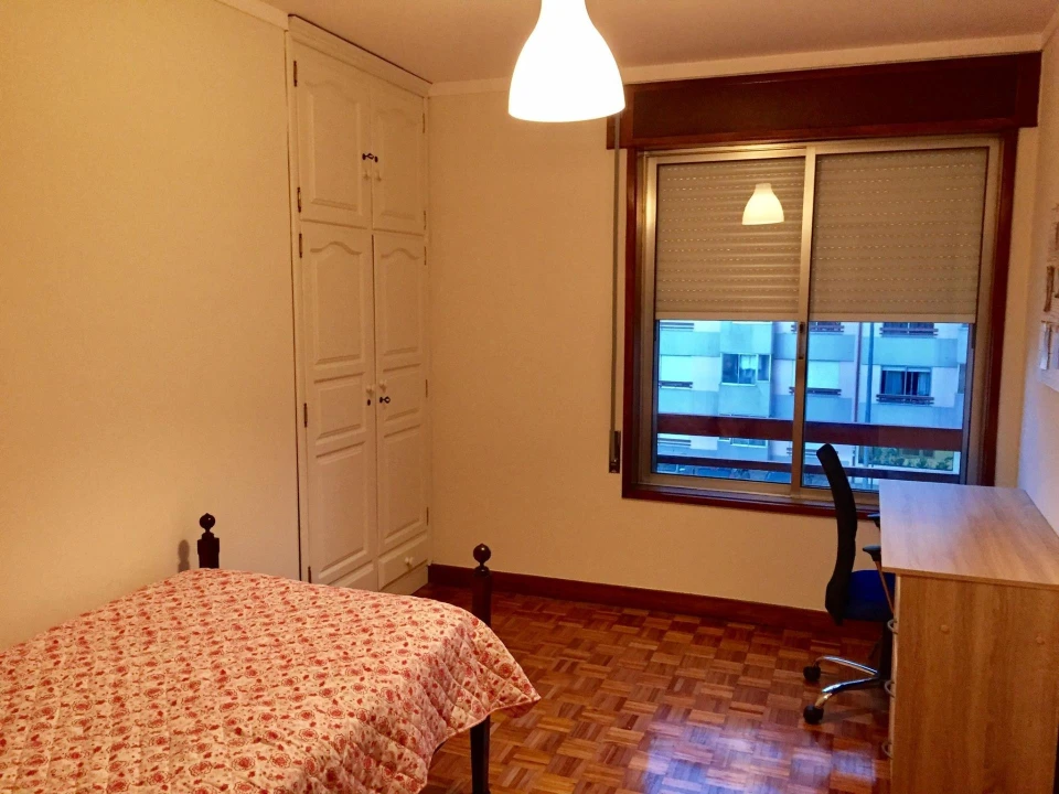 Apartamento T3 para Venda em Campanhã Foto 5