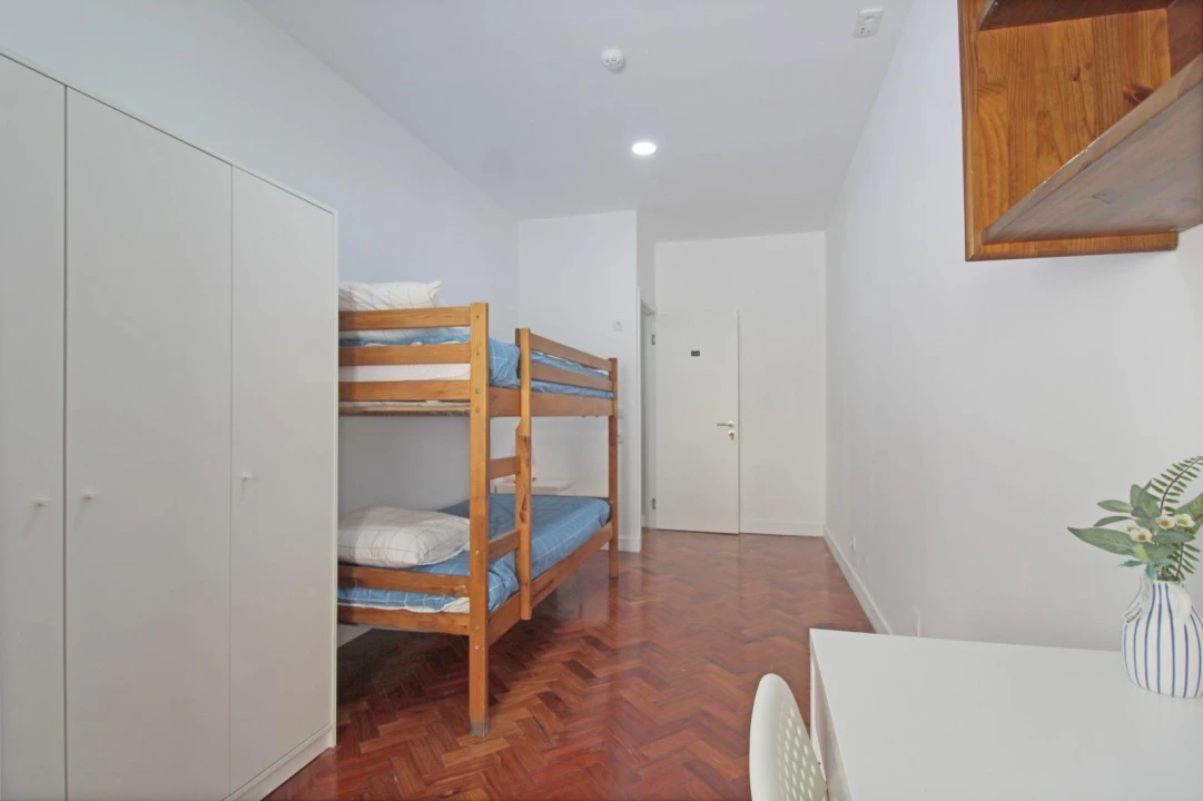 Apartamento T45 para Venda em Areeiro Foto 32