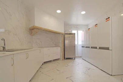 Apartamento T45 para Venda em Areeiro