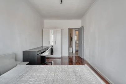 Apartamento T3 para Venda em Falagueira-Venda Nova