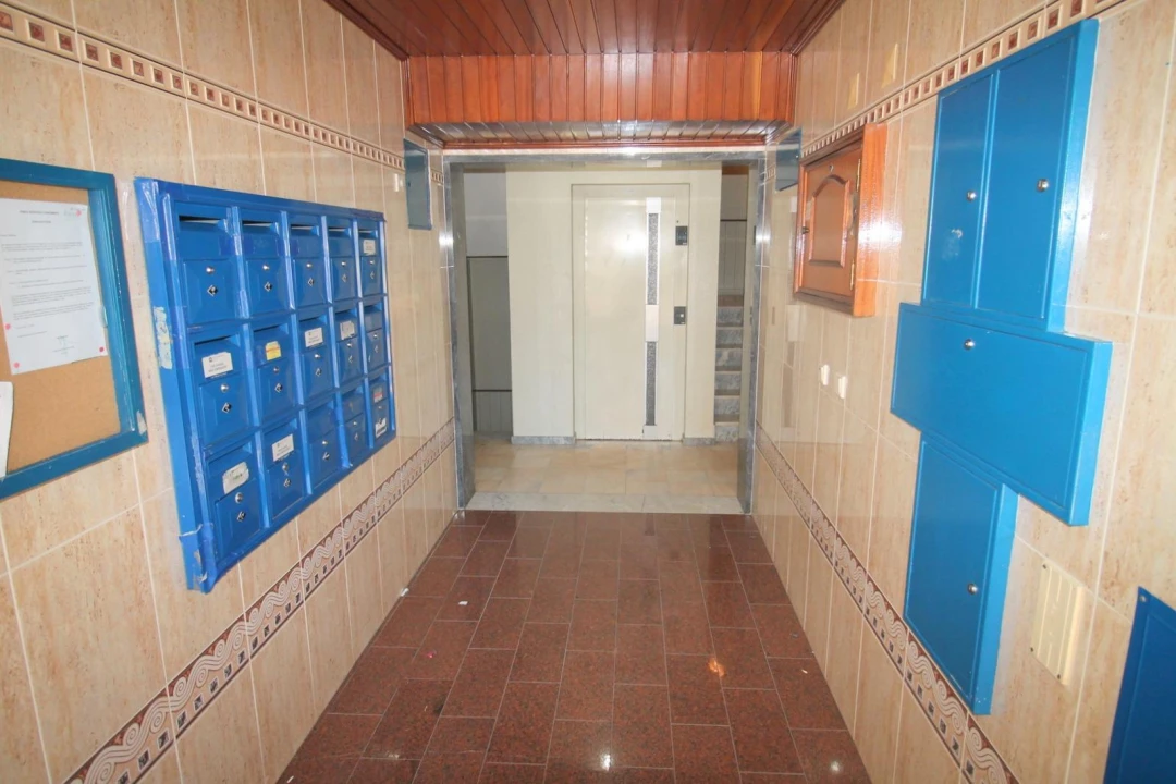 Apartamento T2 para Venda em Agualva e Mira-Sintra Foto 12