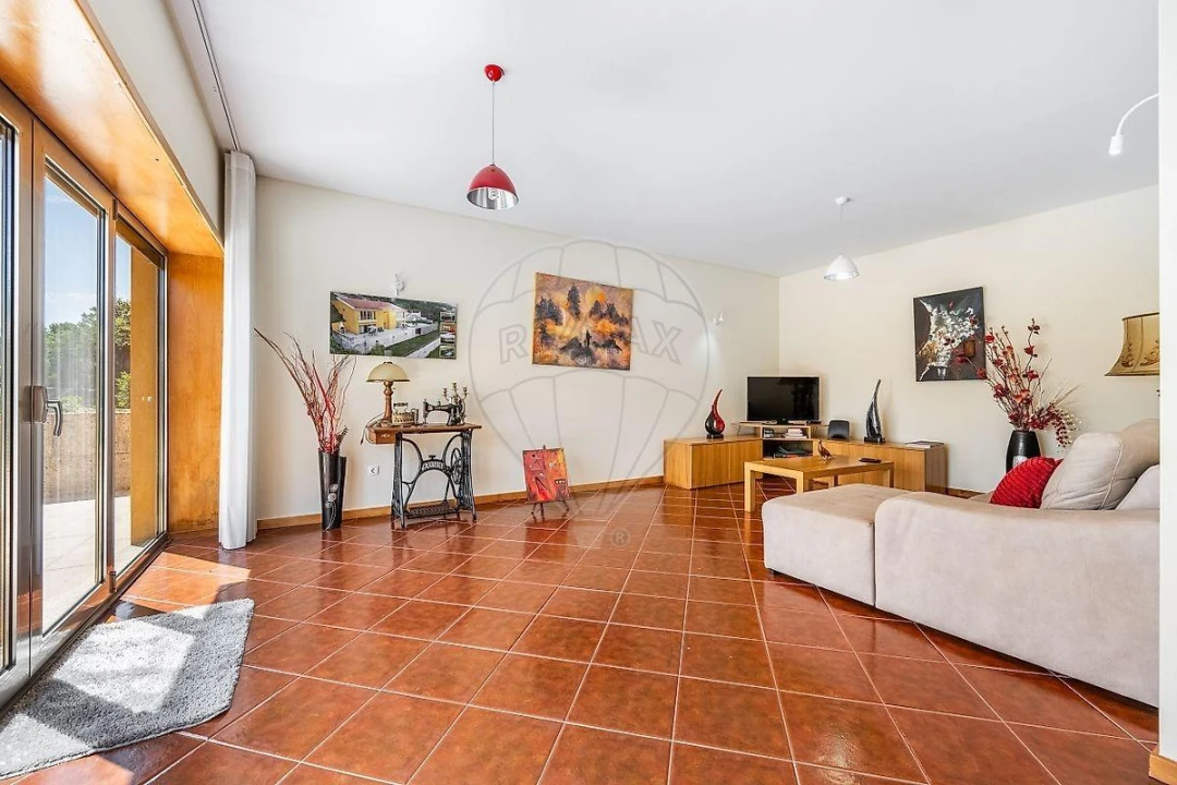 Moradia T3 para Venda em Rio Caldo Foto 2
