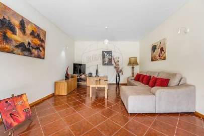 Moradia T3 para Venda em Rio Caldo