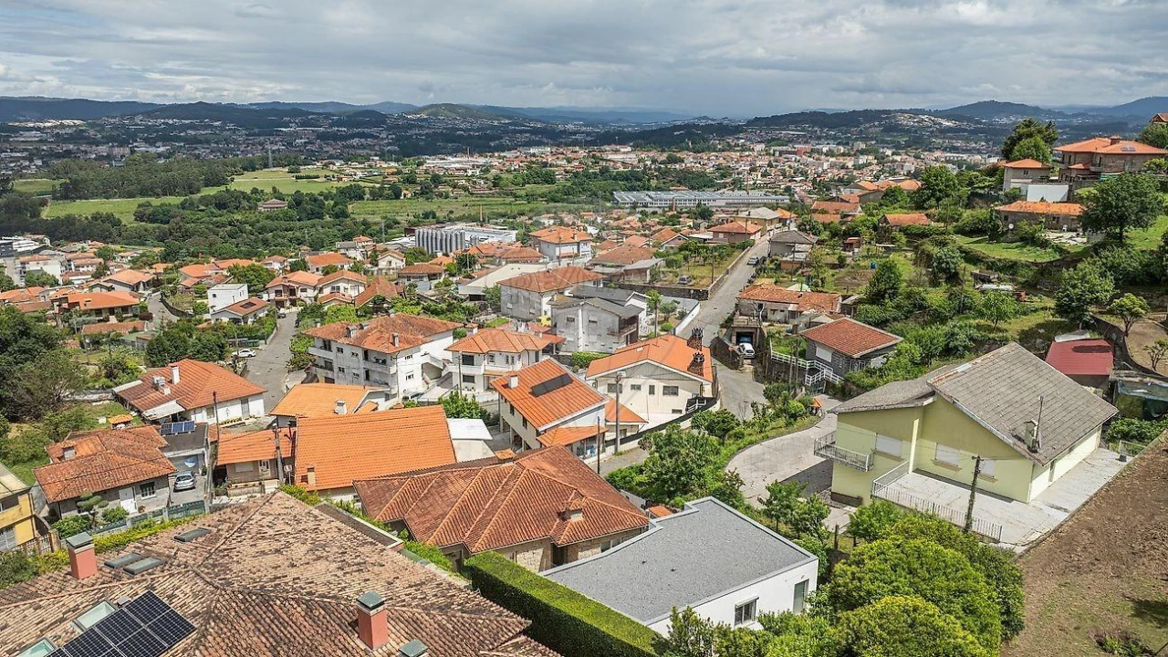 Moradia T3 para Venda em Rebordões Foto 39
