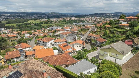 Moradia T3 para Venda em Rebordões