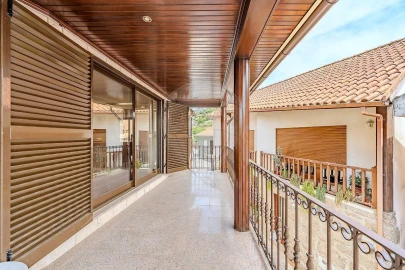 Moradia T4 para Venda em Bouro (Santa Maria)