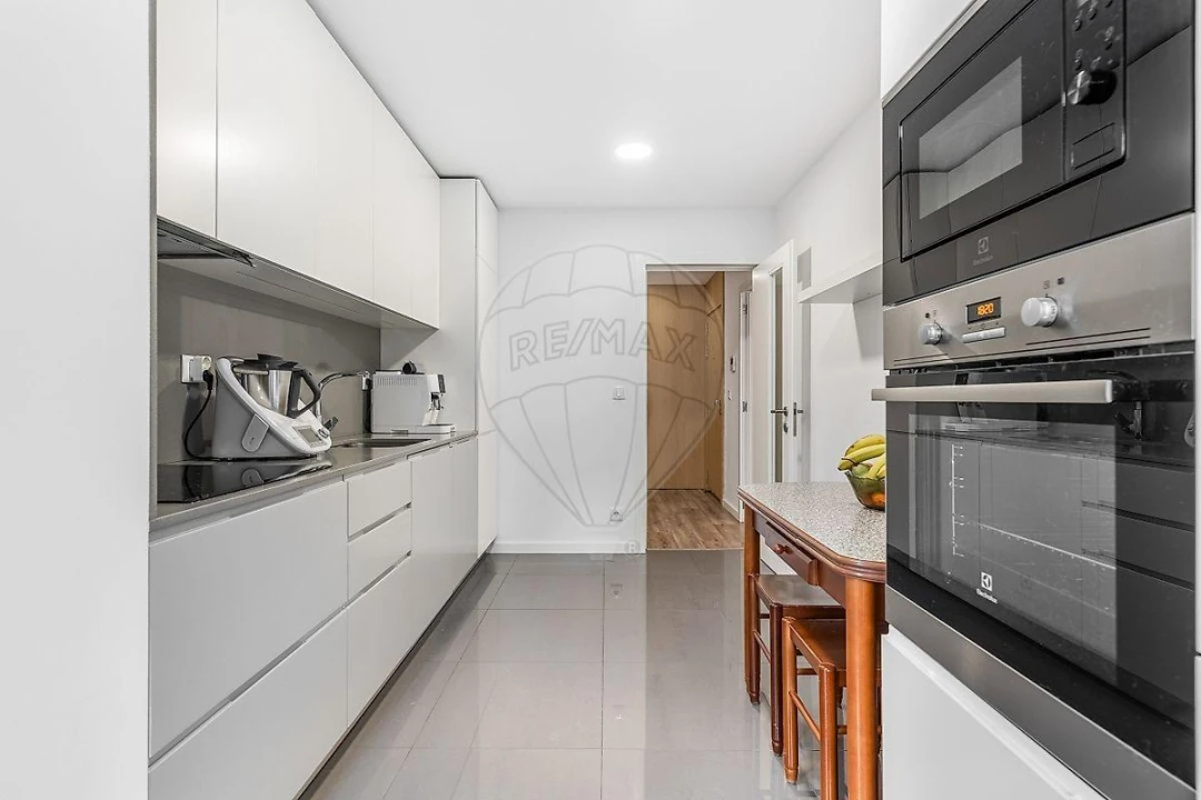 Apartamento T3 para Venda em Braga (Maximinos, Sé e Cividade) Foto 2