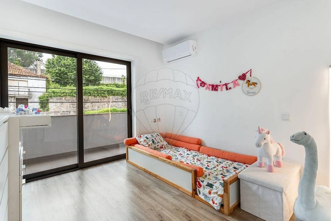 Apartamento T3 para Venda em Braga (Maximinos, Sé e Cividade) Foto 9