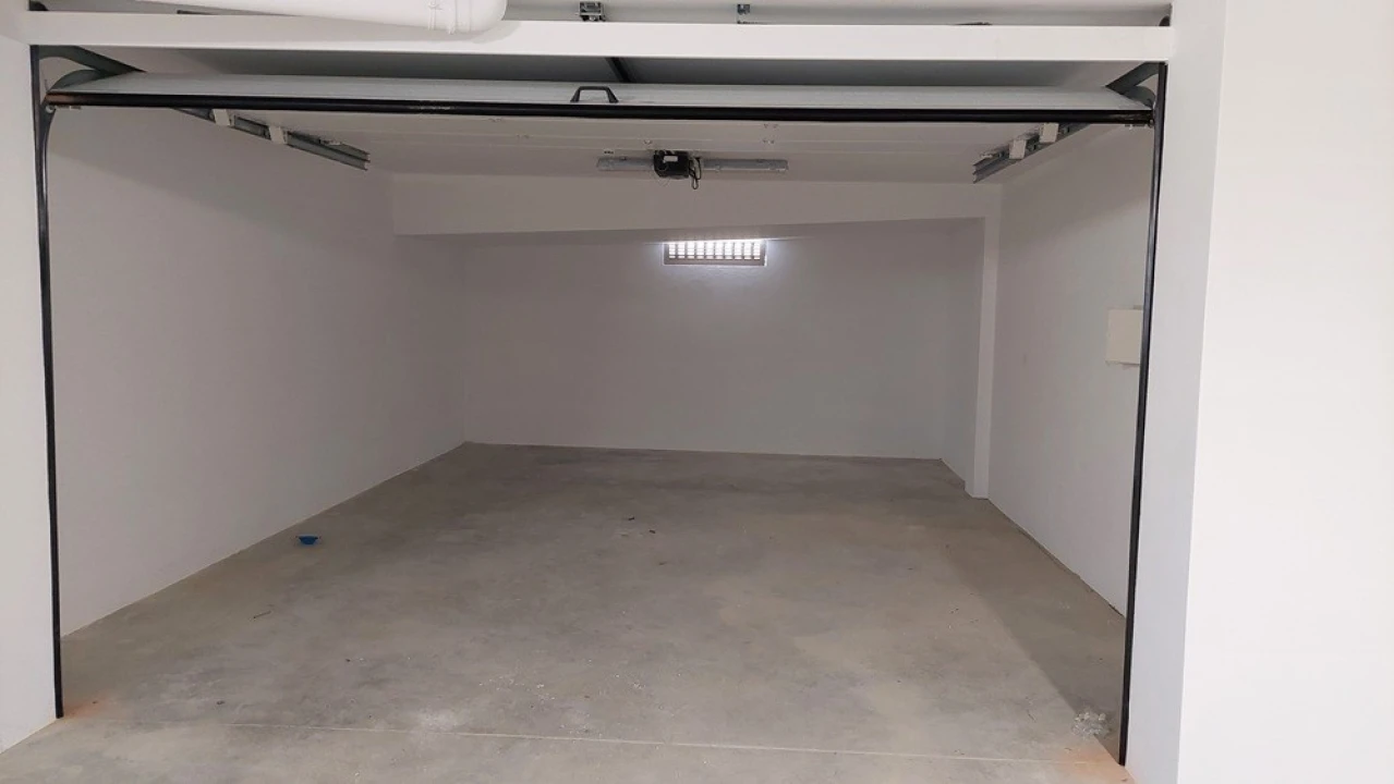Apartamento T3 para Venda em Parceiros e Azoia Foto 21