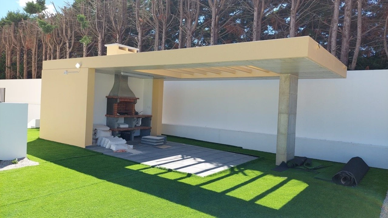 Apartamento T3 para Venda em Parceiros e Azoia Foto 22