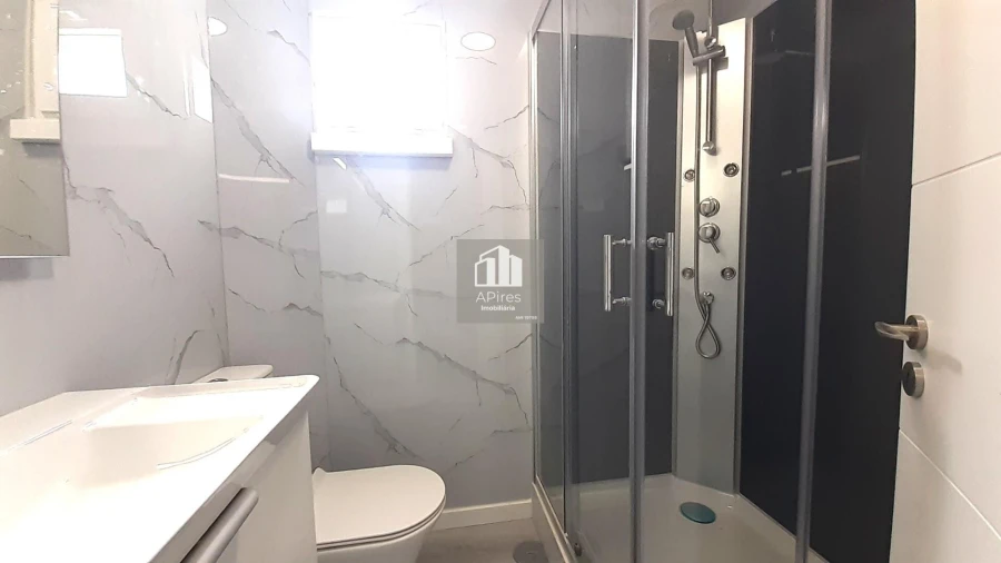 Apartamento T3 para Venda em Laranjeiro e Feijó Foto 20