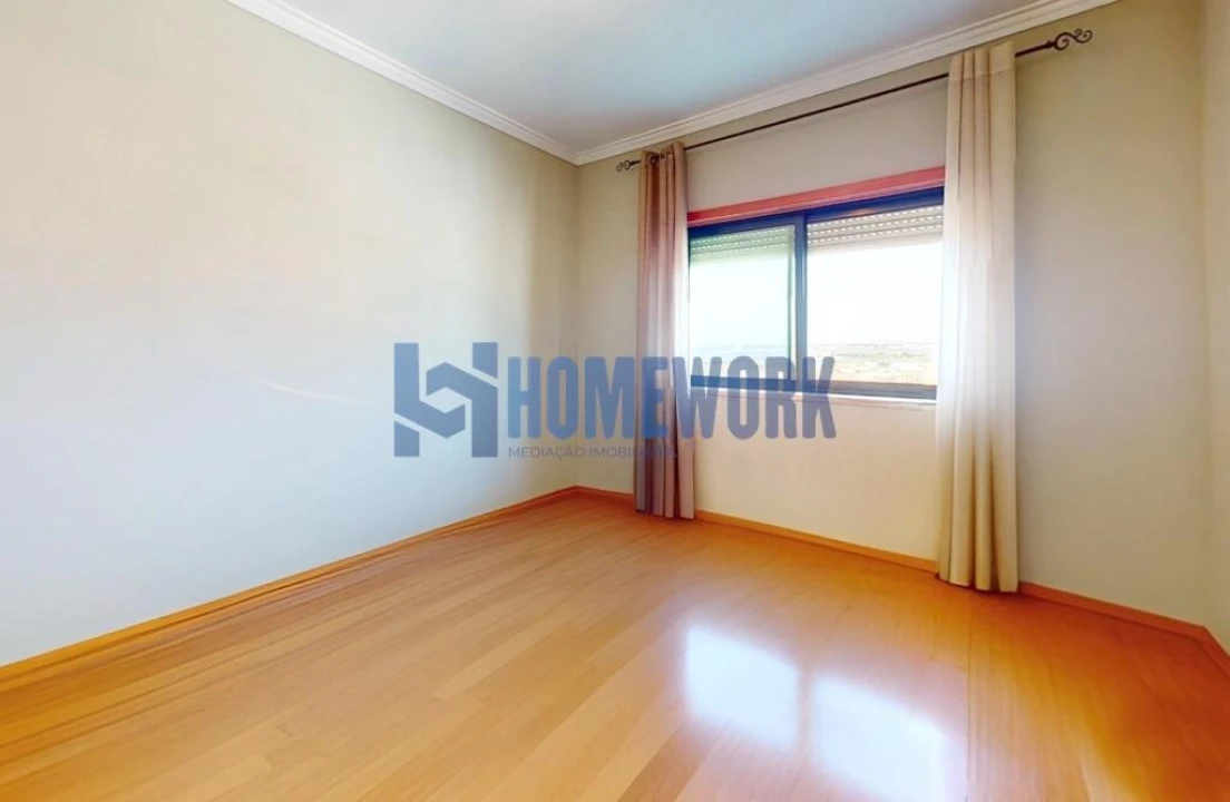 Apartamento T3 para Venda em Barreiro e Lavradio Foto 30