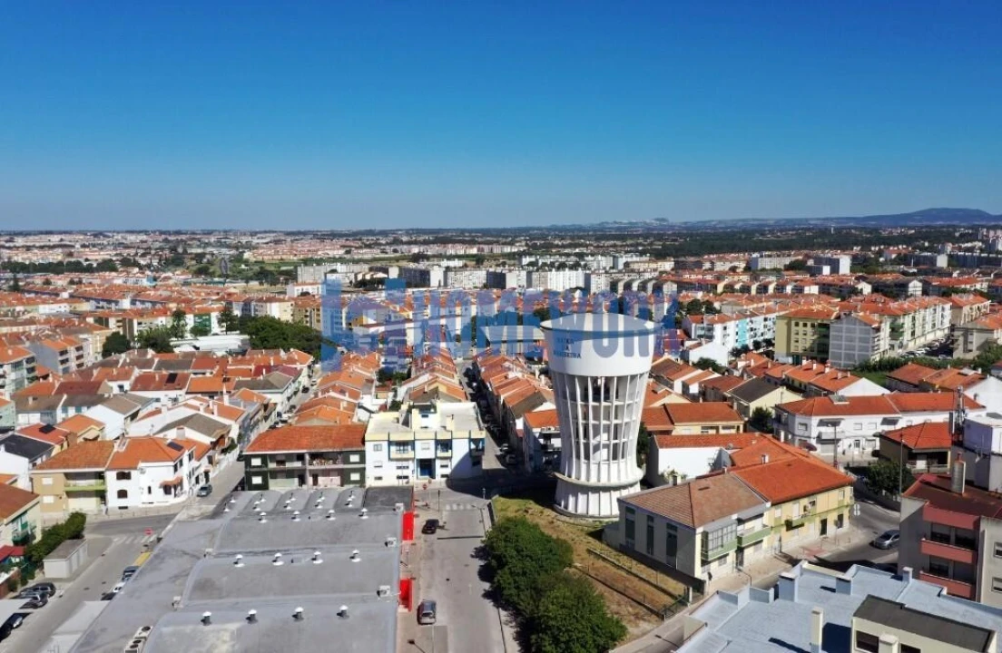 Apartamento T3 para Venda em Barreiro e Lavradio Foto 52