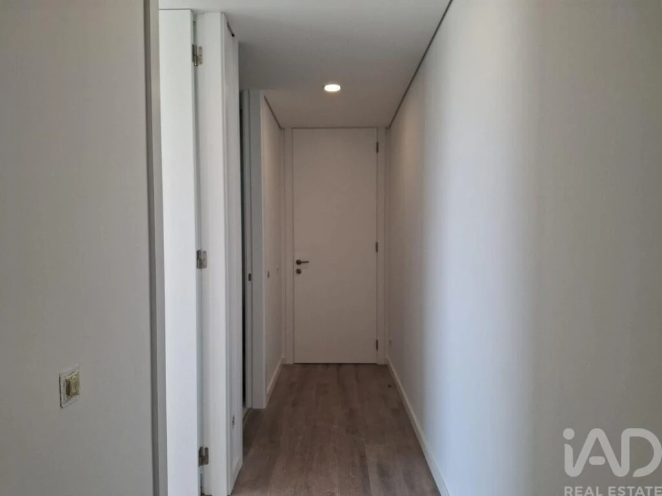 Apartamento T2 para Venda em Portimão Foto 9