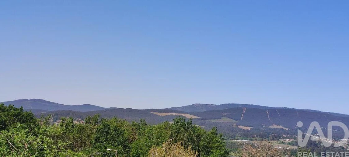 Moradia T3 para Venda em Loivo Foto 4