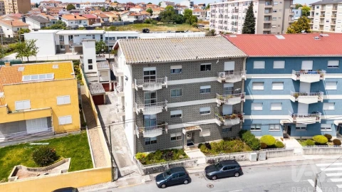 Apartamento T2 para Venda em Gondomar (São Cosme), Valbom e Jovim