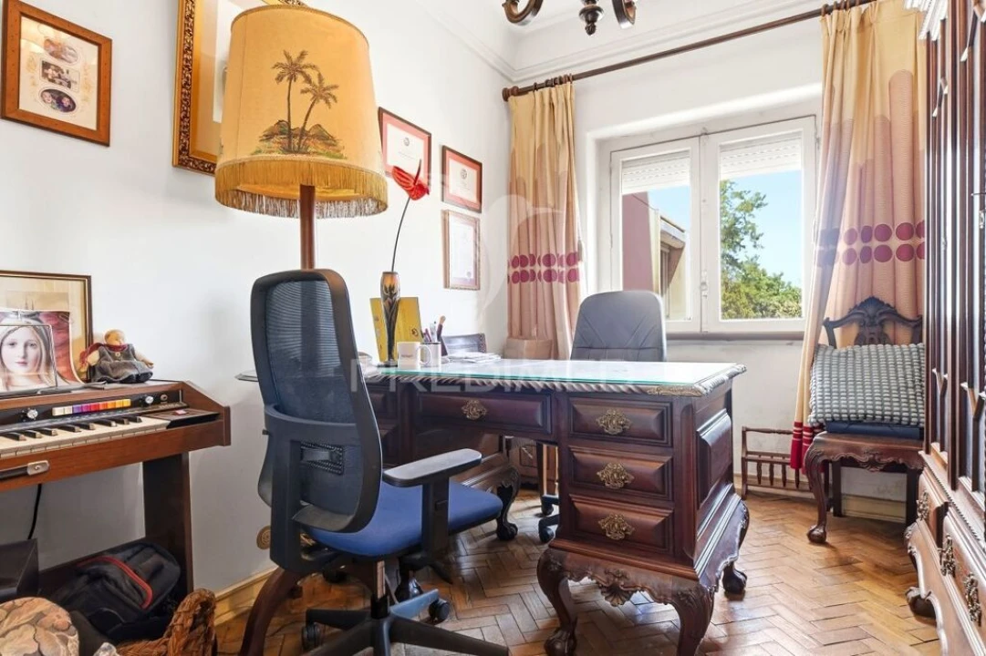 Apartamento T7 para Venda em Areeiro Foto 15