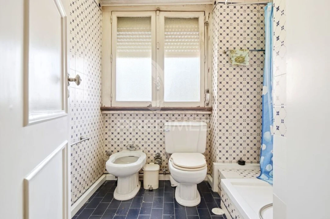Apartamento T7 para Venda em Areeiro Foto 13