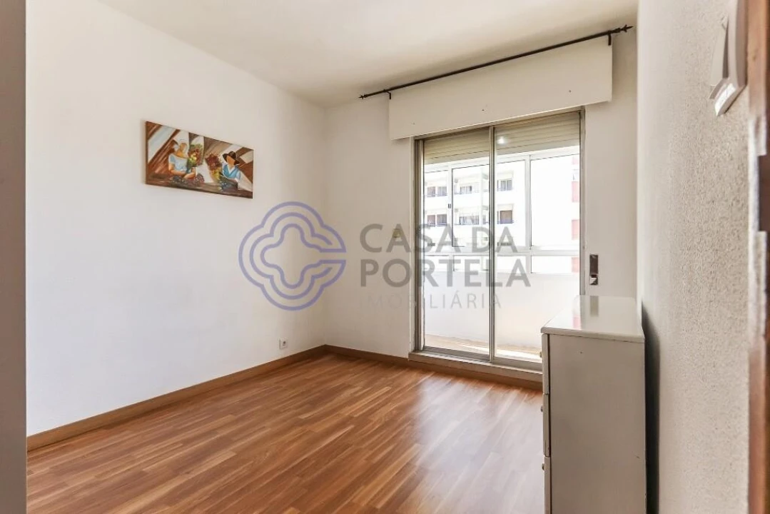 Apartamento T2 para Venda em Santo António dos Cavaleiros e Frielas Foto 20