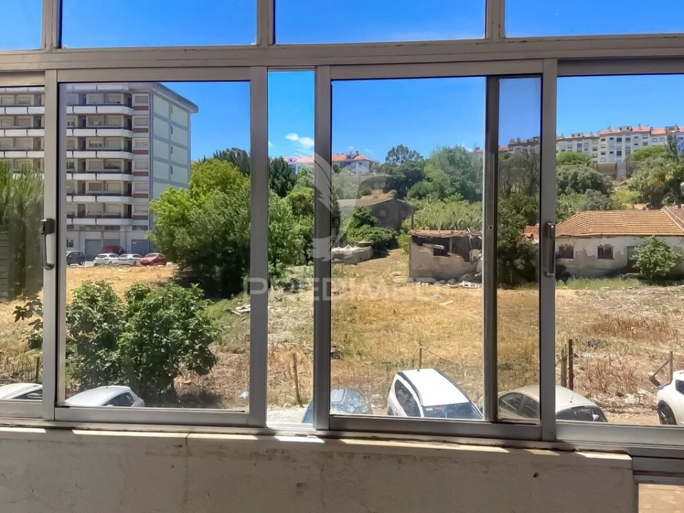Apartamento T2 para Venda em Massamá e Monte Abraão Foto 8