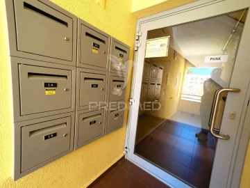 Apartamento T3 para Venda em Alvalade